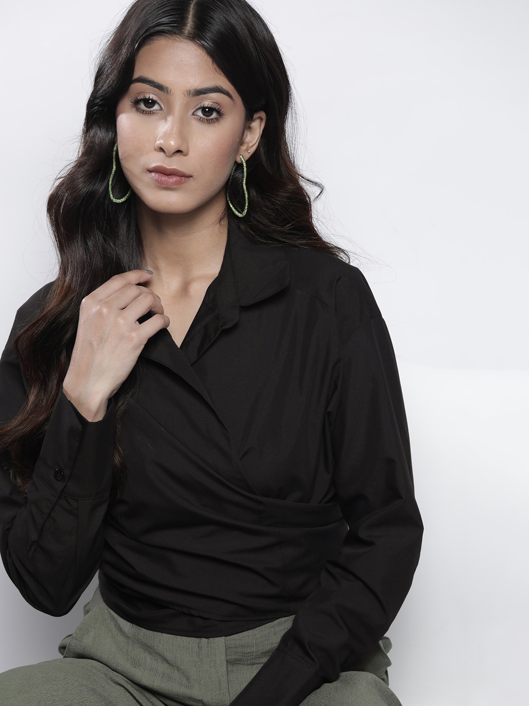

Trendyol Black Solid Wrap Shirt Style Poplin Shirt