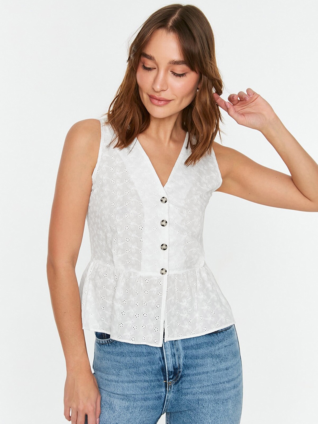 

Trendyol Off White Pure Cotton Schiffli Embroidered Peplum Top