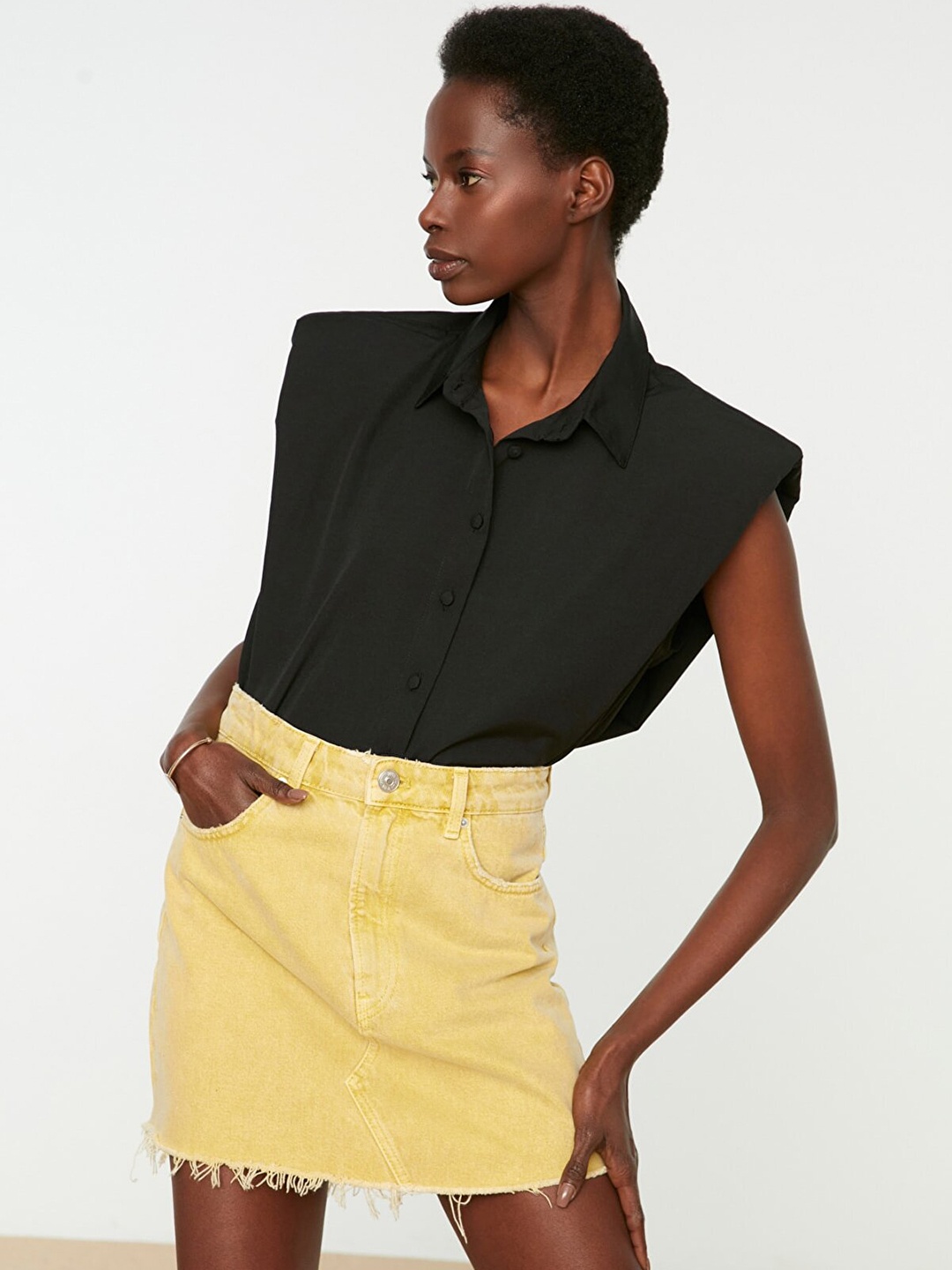 

Trendyol Women Black Solid Casual Shirt with Shoulder Pads