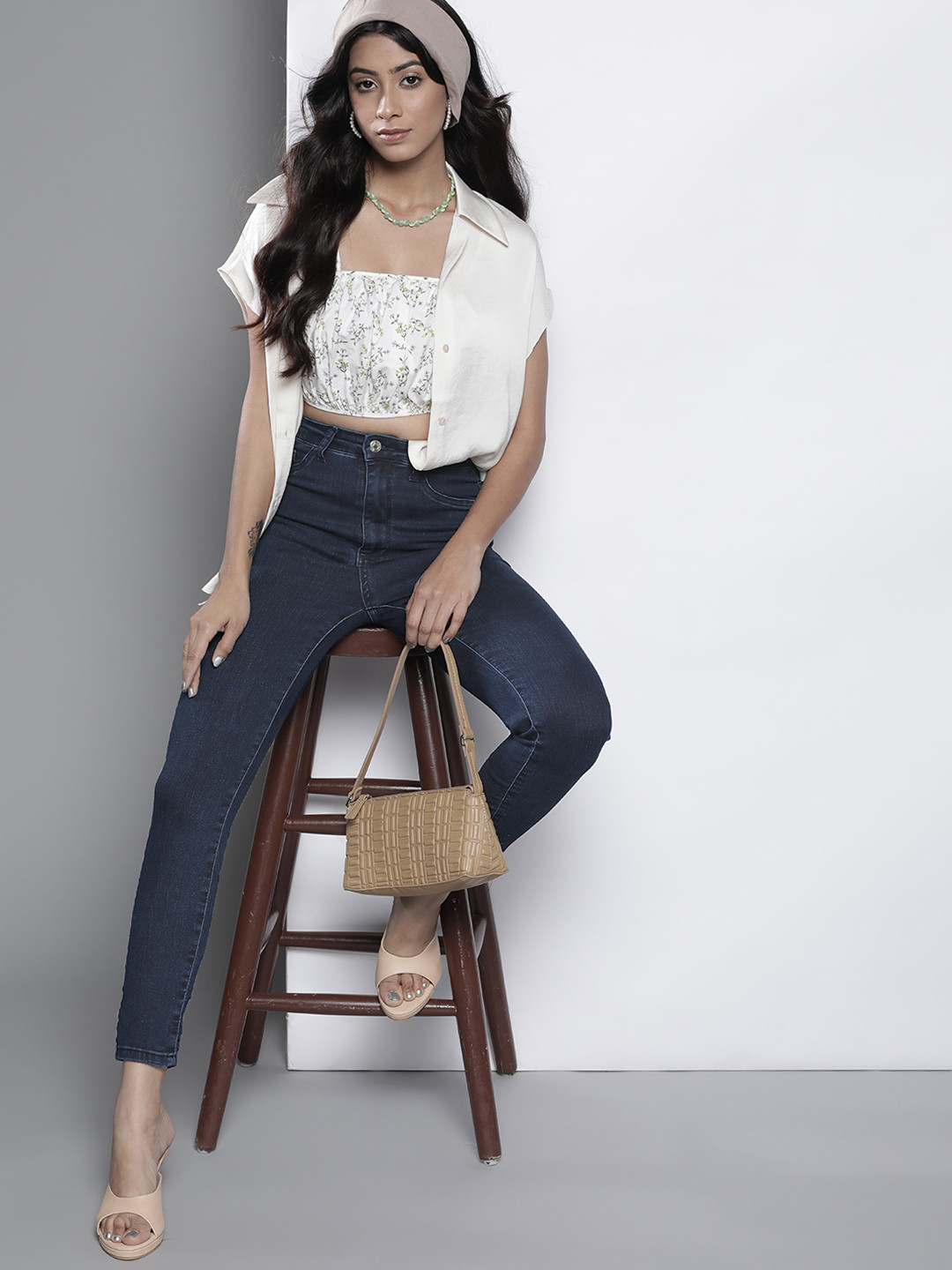 

Trendyol Women Navy Blue High-Rise Stretchable Skinny Fit Jeans