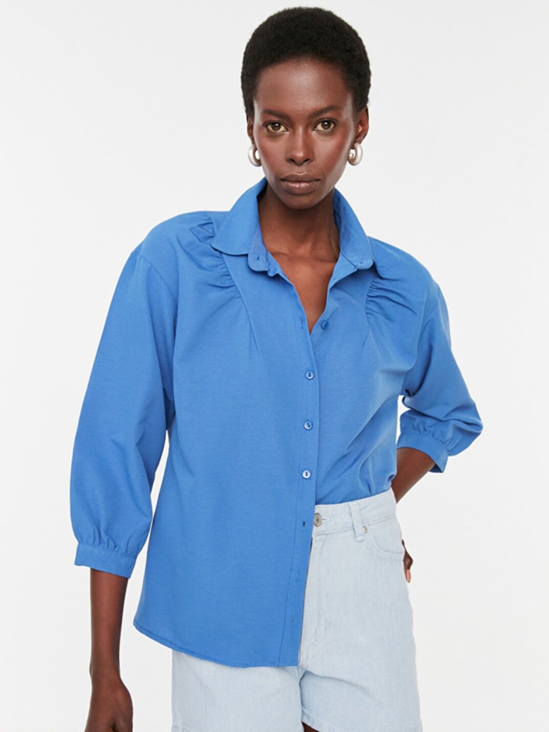 

Trendyol Women Blue Solid Casual Shirt