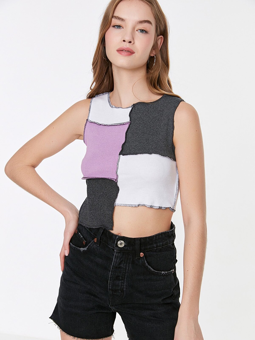 

Trendyol Lavender & White Colourblocked Cropped Top