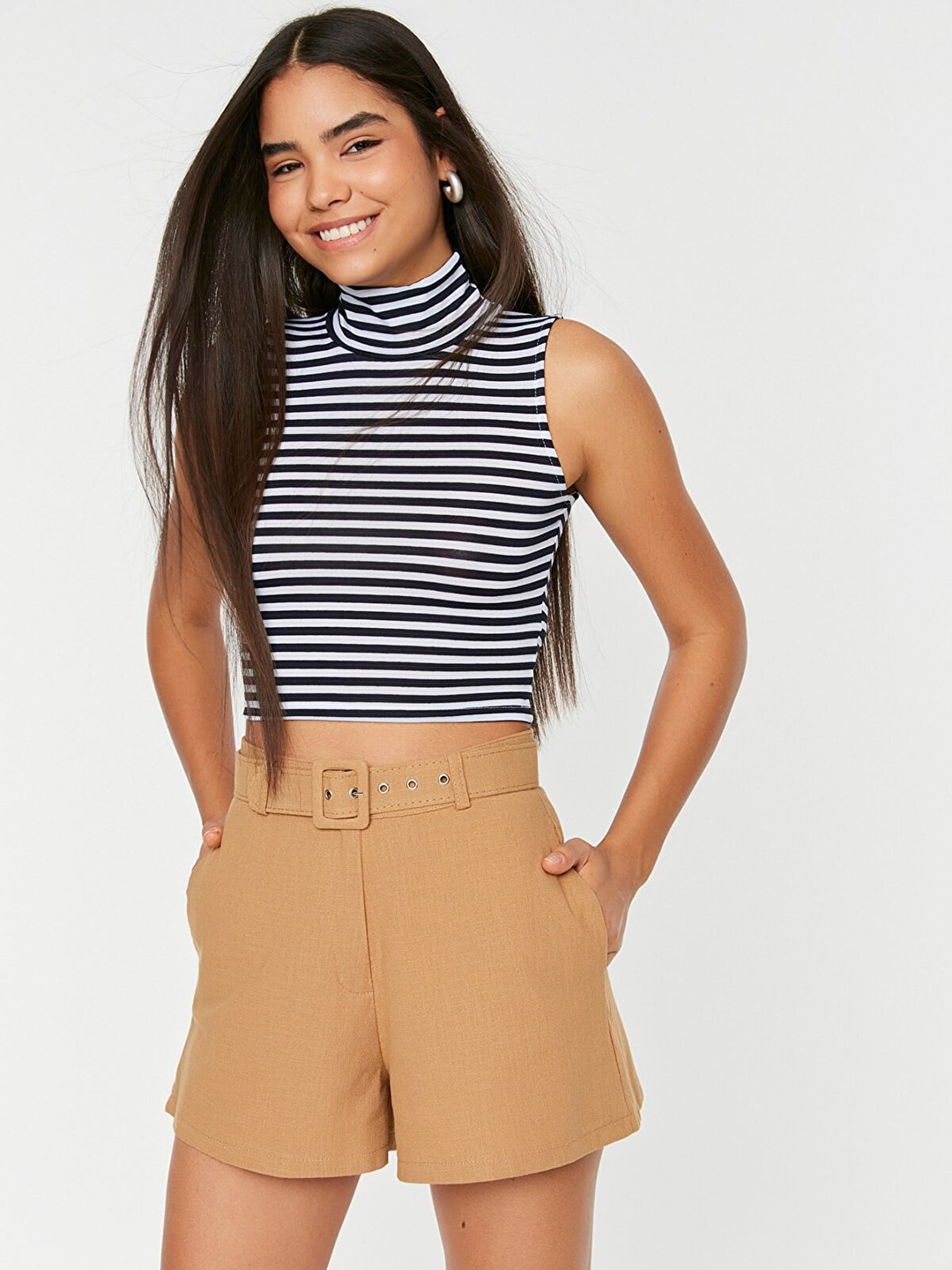 

Trendyol Navy Blue & White Solid Striped Top with High Neck