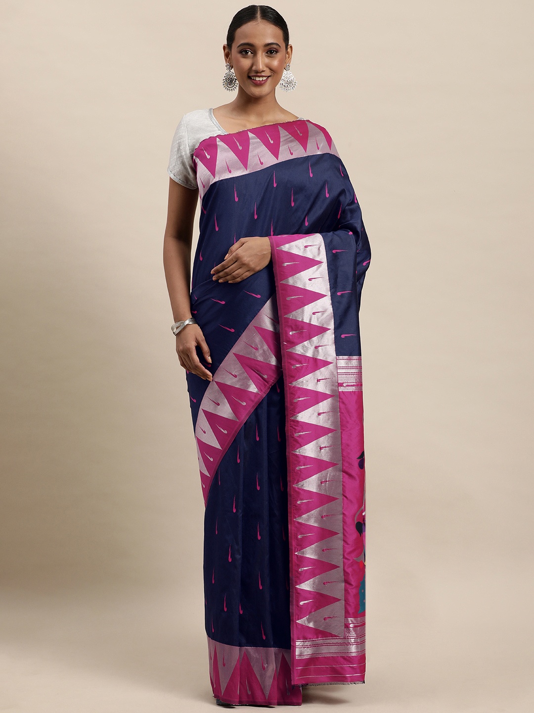 

Royal Rajgharana Saree Navy Blue & Magenta Woven Design Zari Paithani Sarees