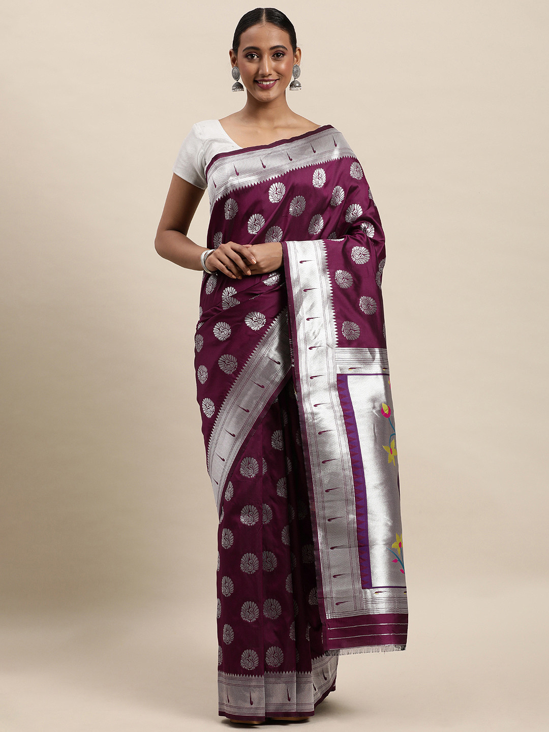 

Royal Rajgharana Saree Magenta & Silver Woven Design Paithani Saree