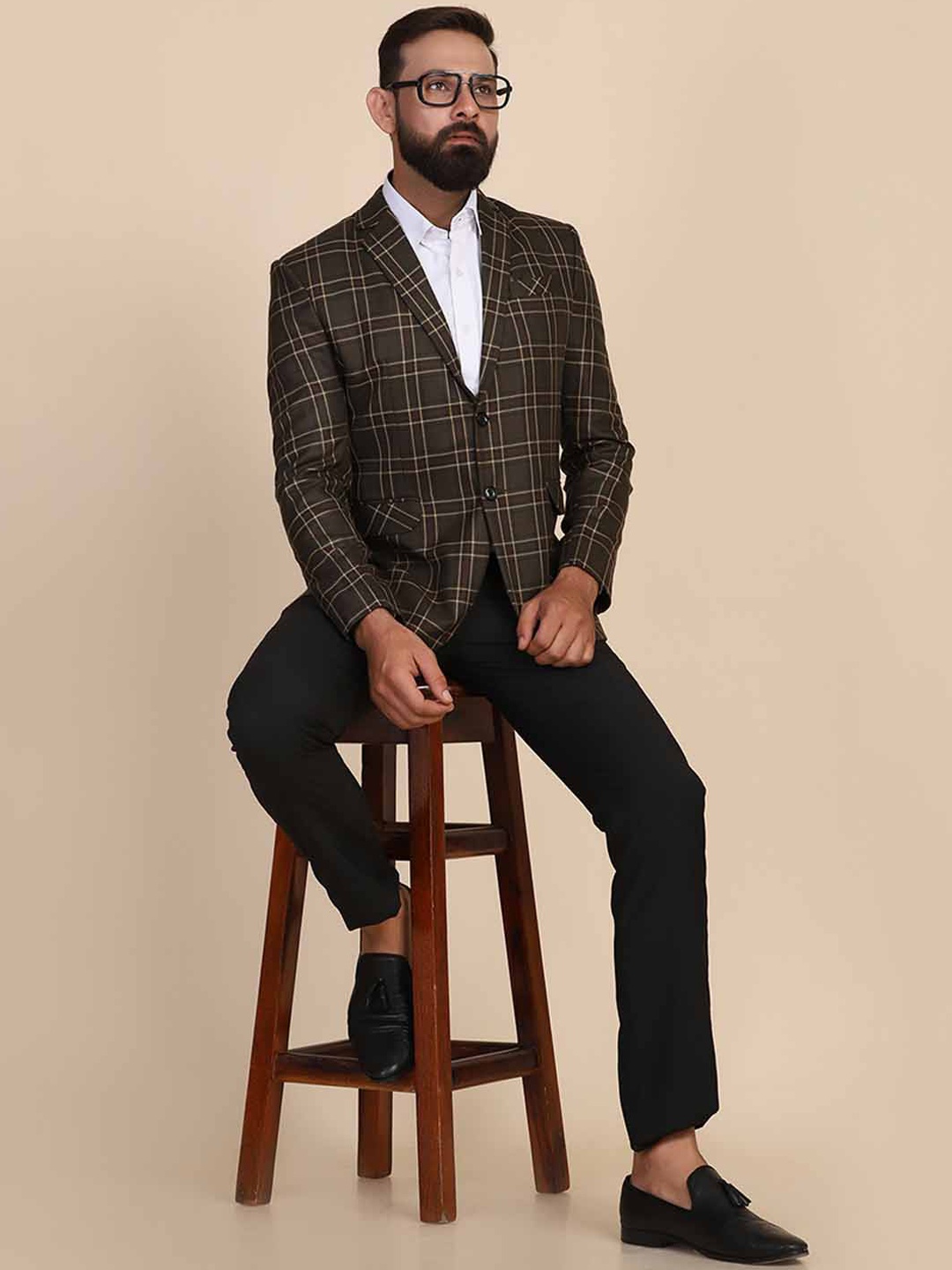 

TAHVO Men Green Checked Single-Breasted Two-Piece Suit