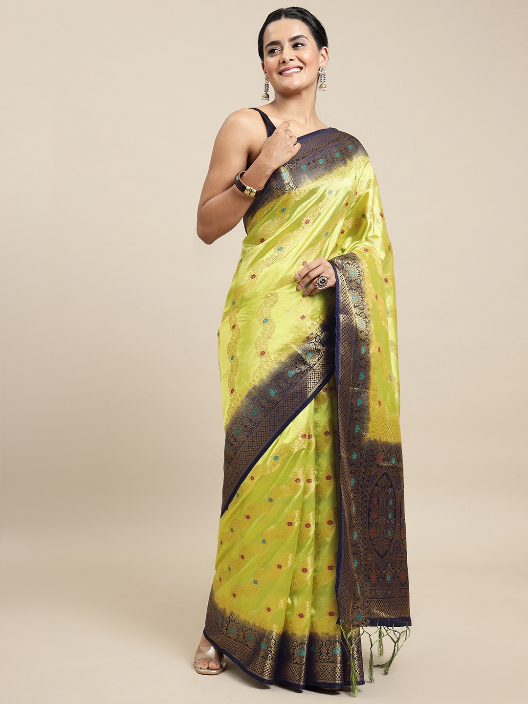 

Royal Rajgharana Saree Green Woven Design Zari Silk Blend Banarasi Saree