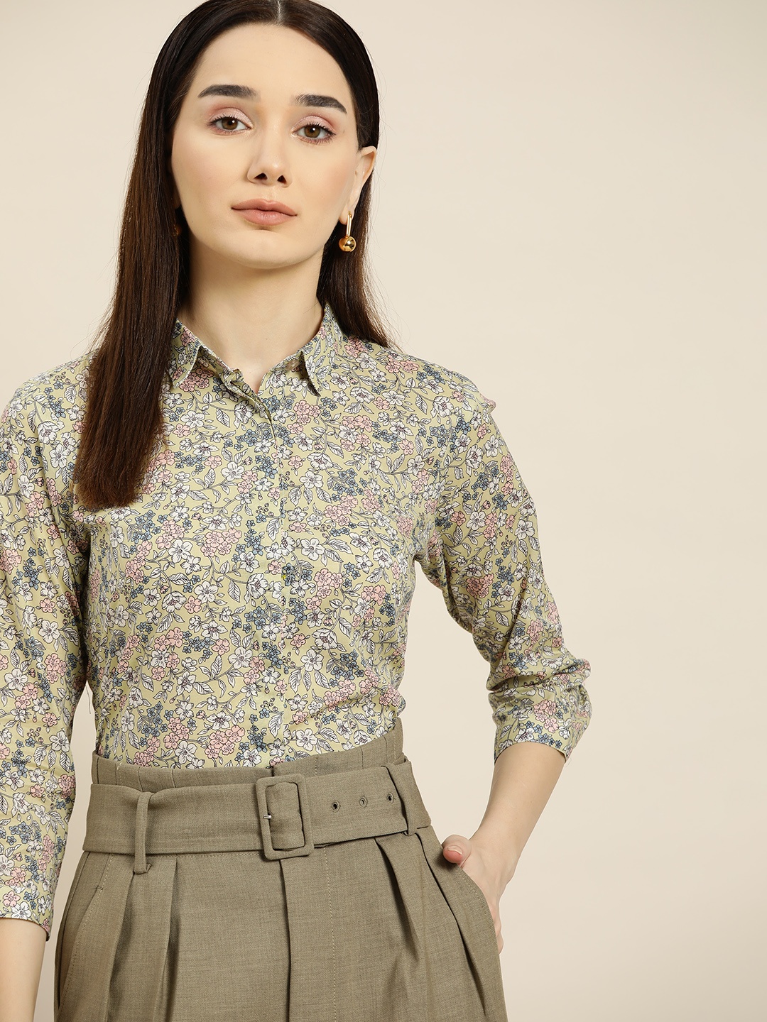 

Hancock Women Green Standard Slim Fit Floral Printed Pure Cotton Formal Shirt