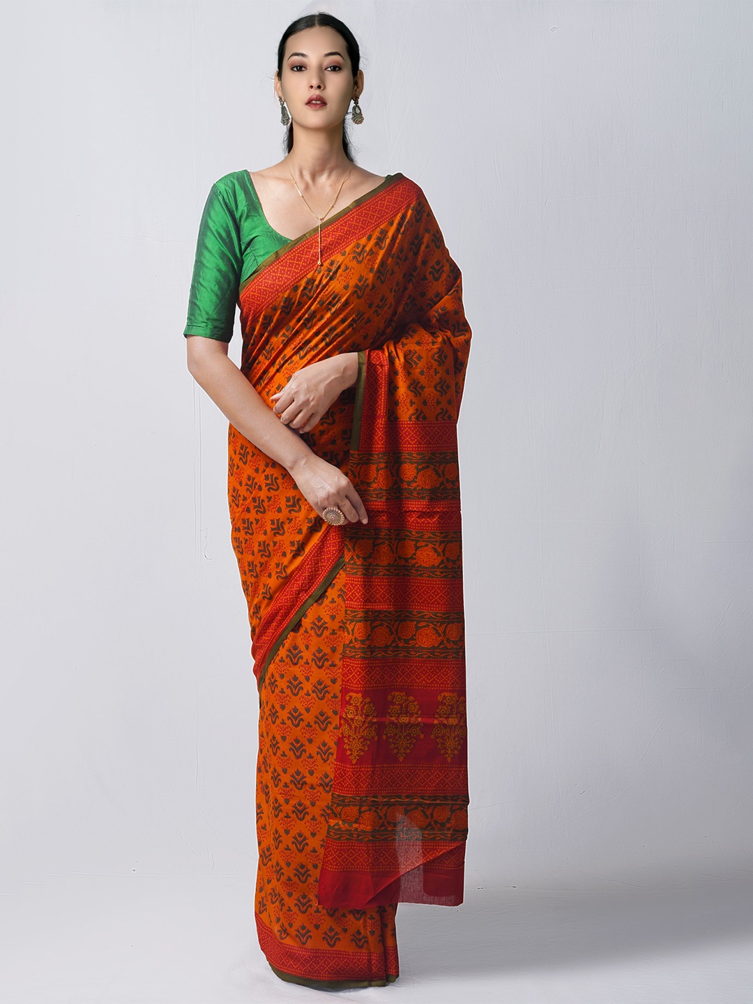 

Unnati Silks Red & Green Ethnic Motifs Pure Cotton Block Print Saree