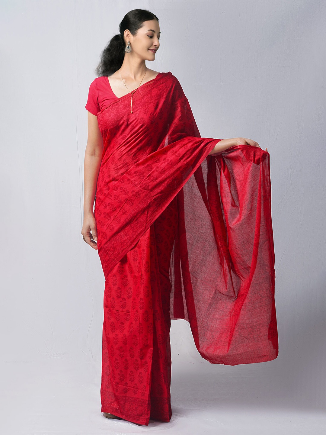 

Unnati Silks Red Ethnic Motifs Pure Cotton Block Print Saree