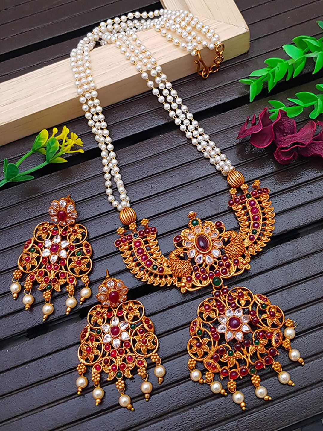 

GRIIHAM Gold-Plated Red & Green Stone-Studded Jewellery Set