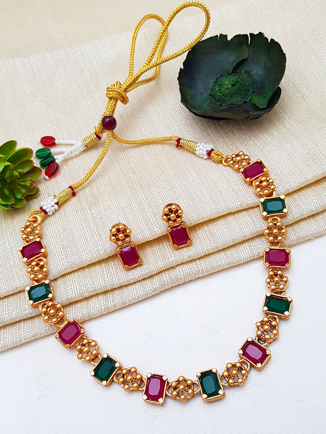 

GRIIHAM Gold-Plated Red & Green AD-Studded Jewellery Set