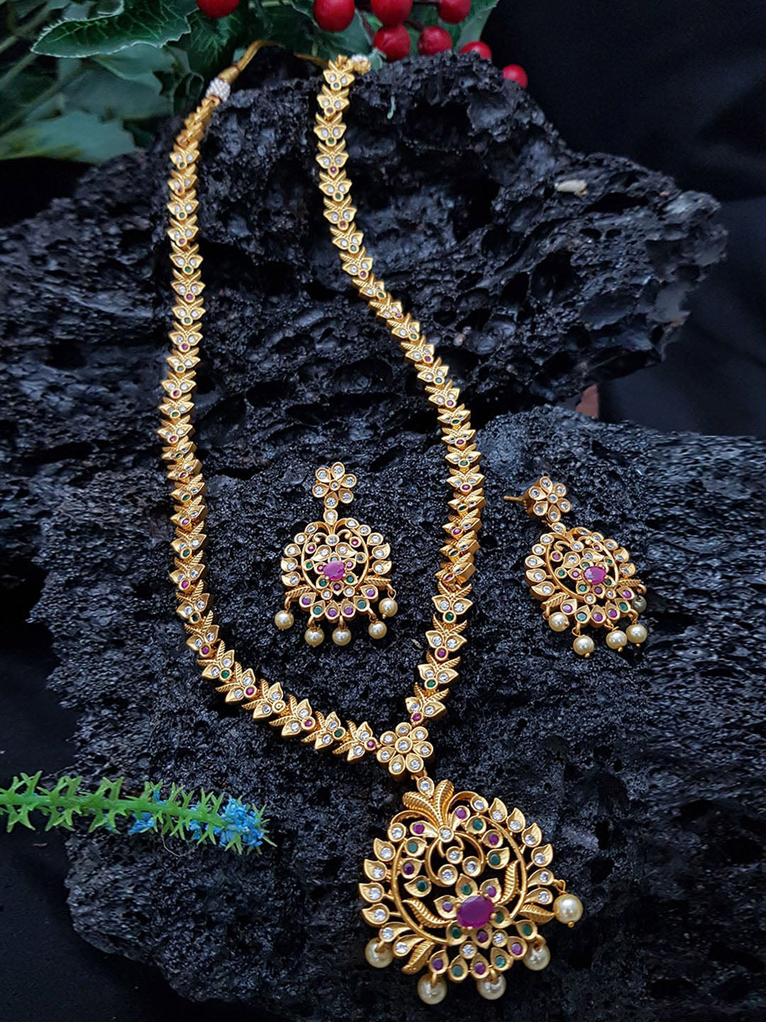 

GRIIHAM Gold-Plated Pink & Green CZ-Studded Jewellery Set