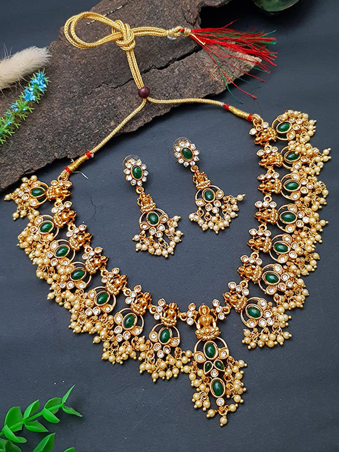 

GRIIHAM Gold-Plated & Green AD-Studded Antique Necklace Set