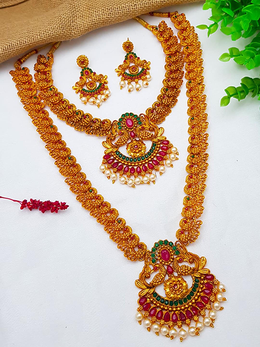

GRIIHAM Set of 2 Gold-Plated Beige Beaded Jewellery with Earrings