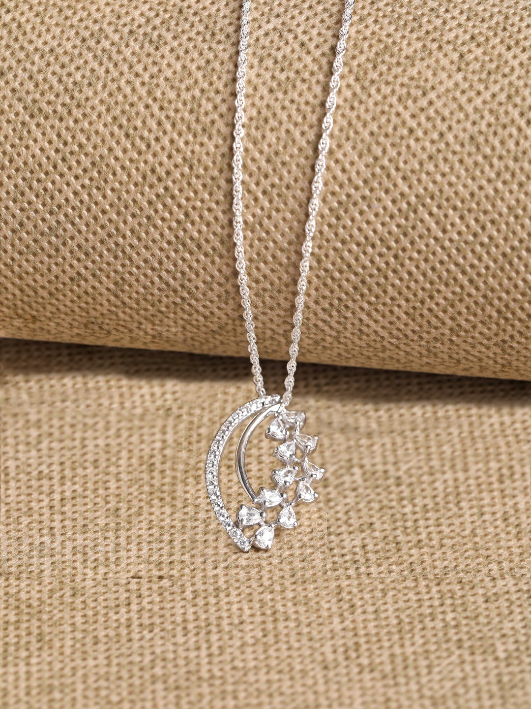 

Clara 925 Silver Rhodium-Plated Olivia Chain Pendant