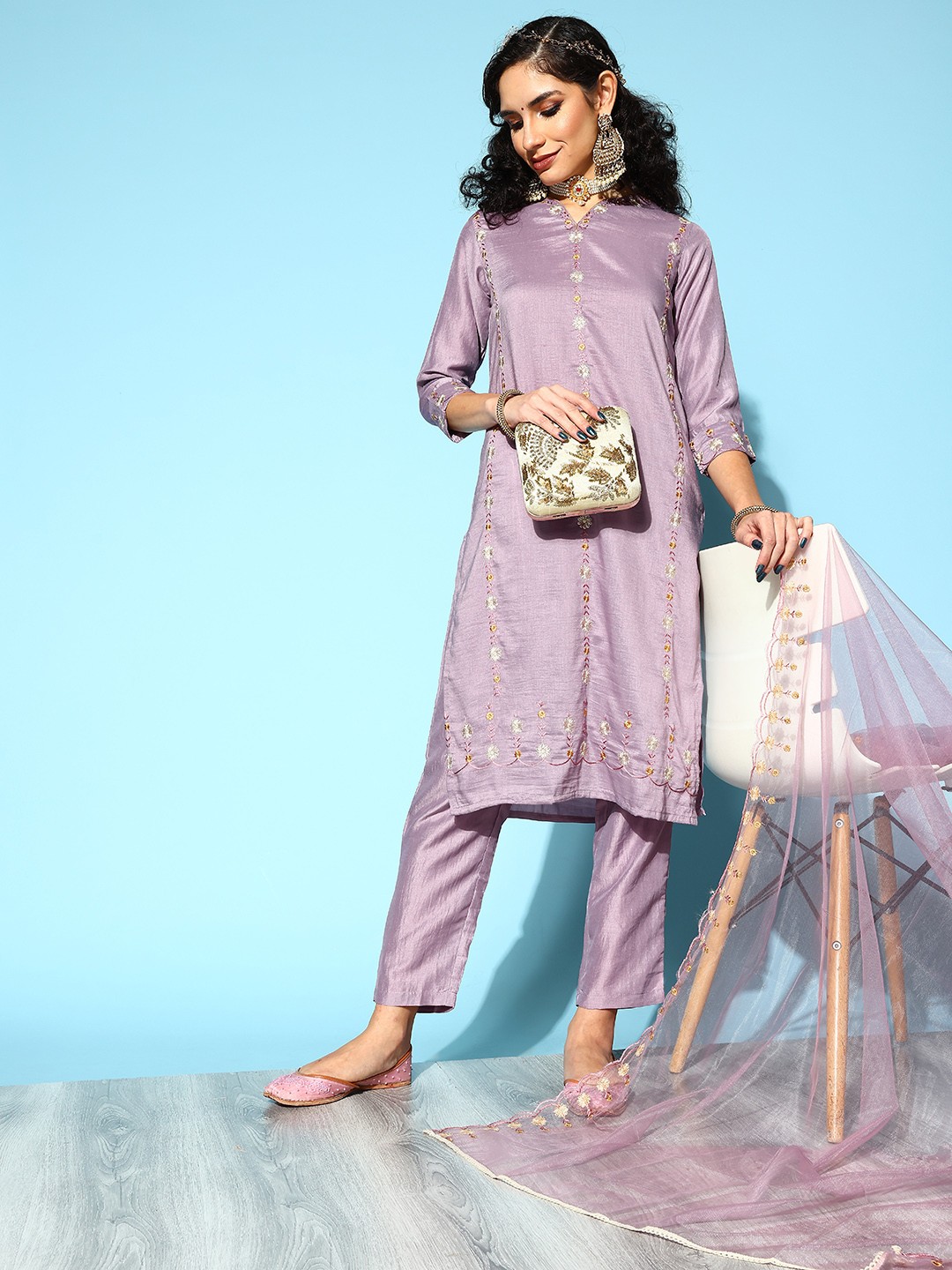 

Tikhi Imli Women Lavender Embroidered Thread Work Kurta with Trousers & With Dupatta