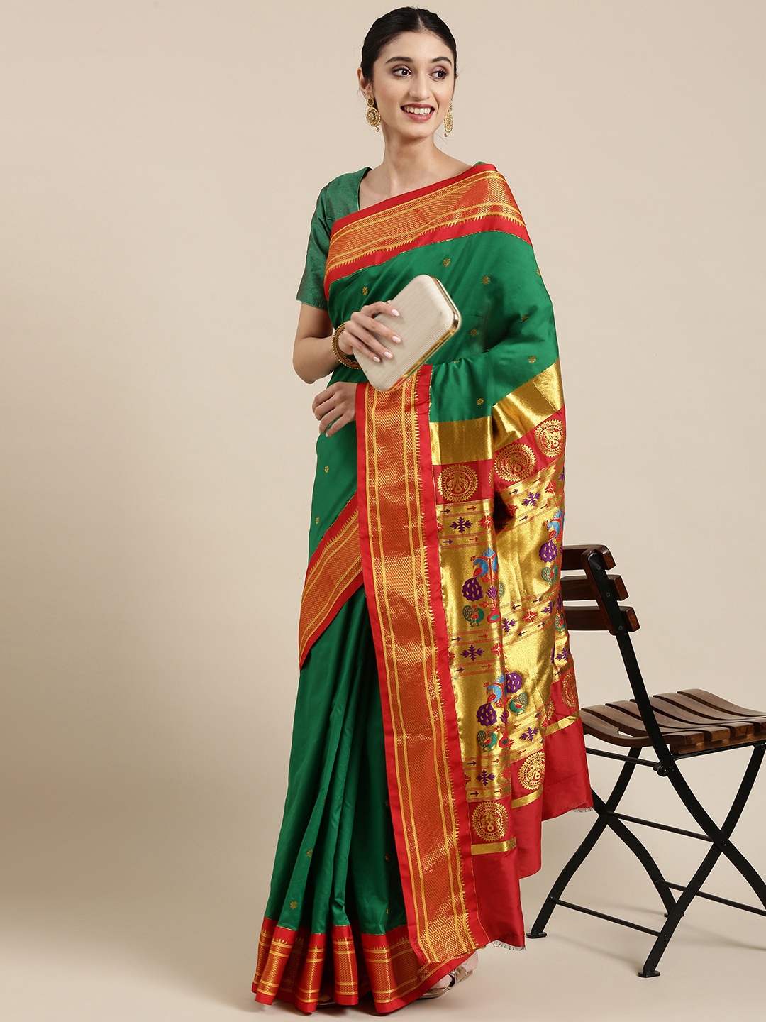 

Varkala Silk Sarees Green & Red Ethnic Motifs Zari Art Silk Paithani Saree
