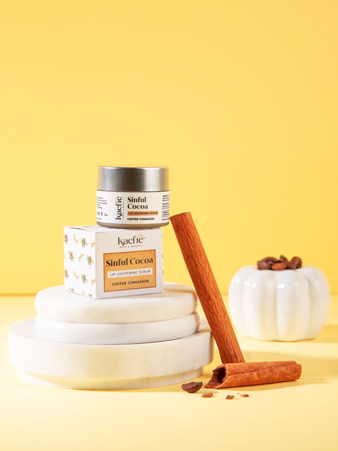 

KAEFIE BEAUTY Sinful Cocoa Lip Lightening Scrub with Coffee & Cinnamon - 15g, White