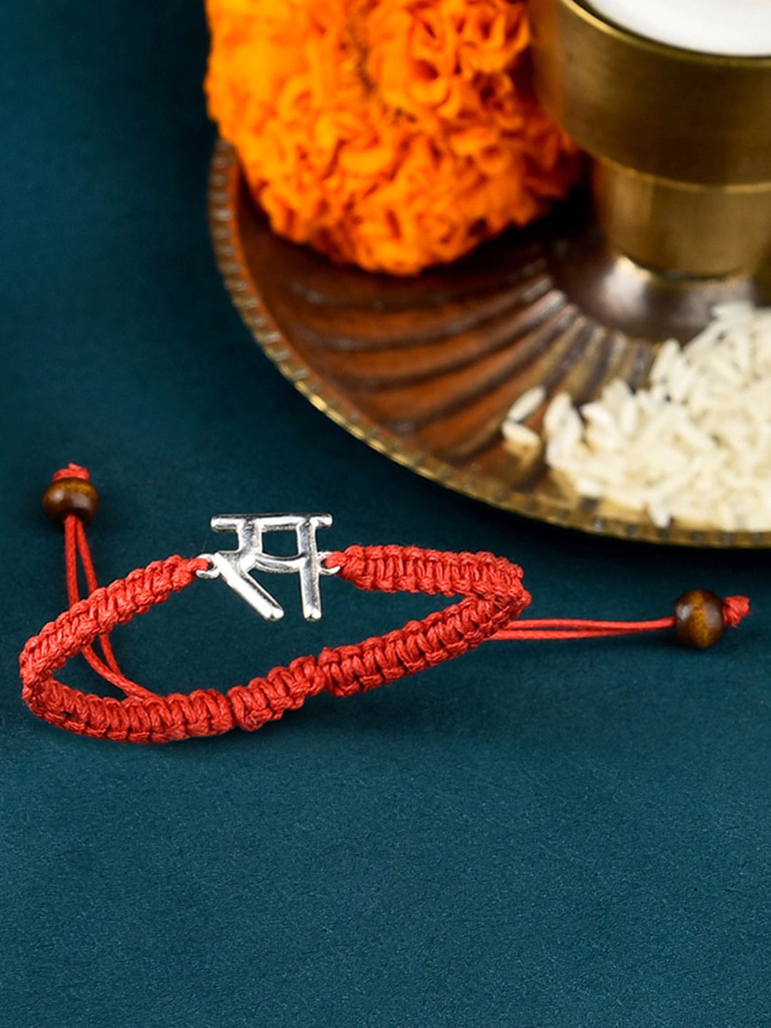 

ToniQ Men Silver-Plated & Red Rakhis