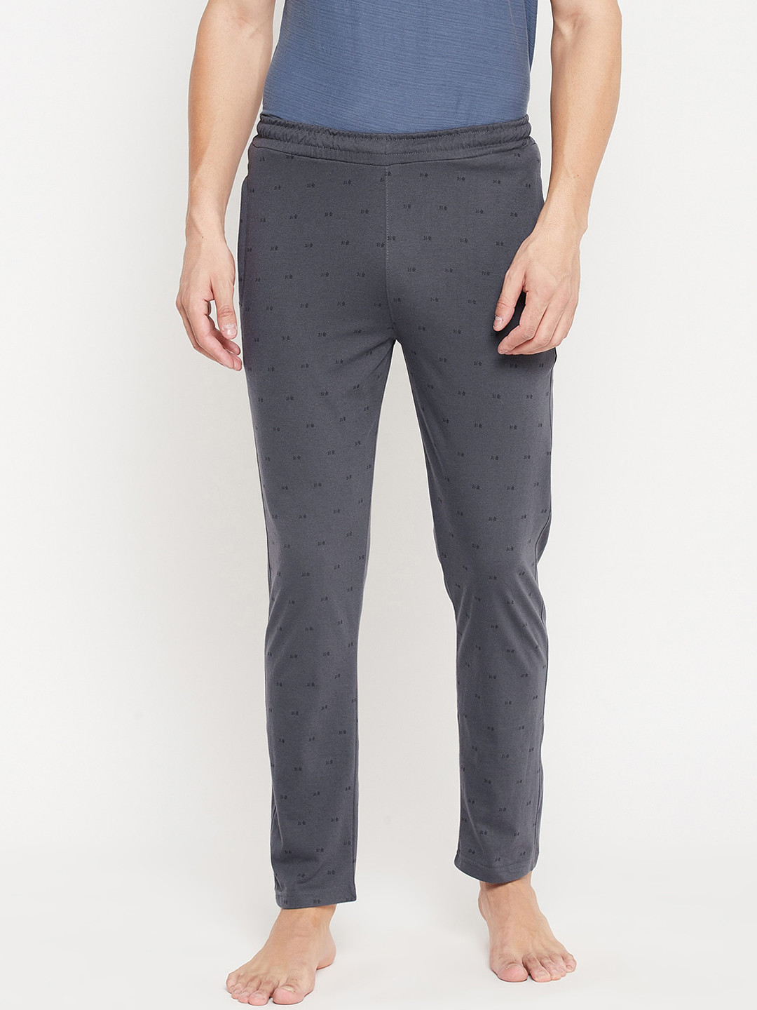 

Okane Men Grey Printed Cotton Lounge Pants