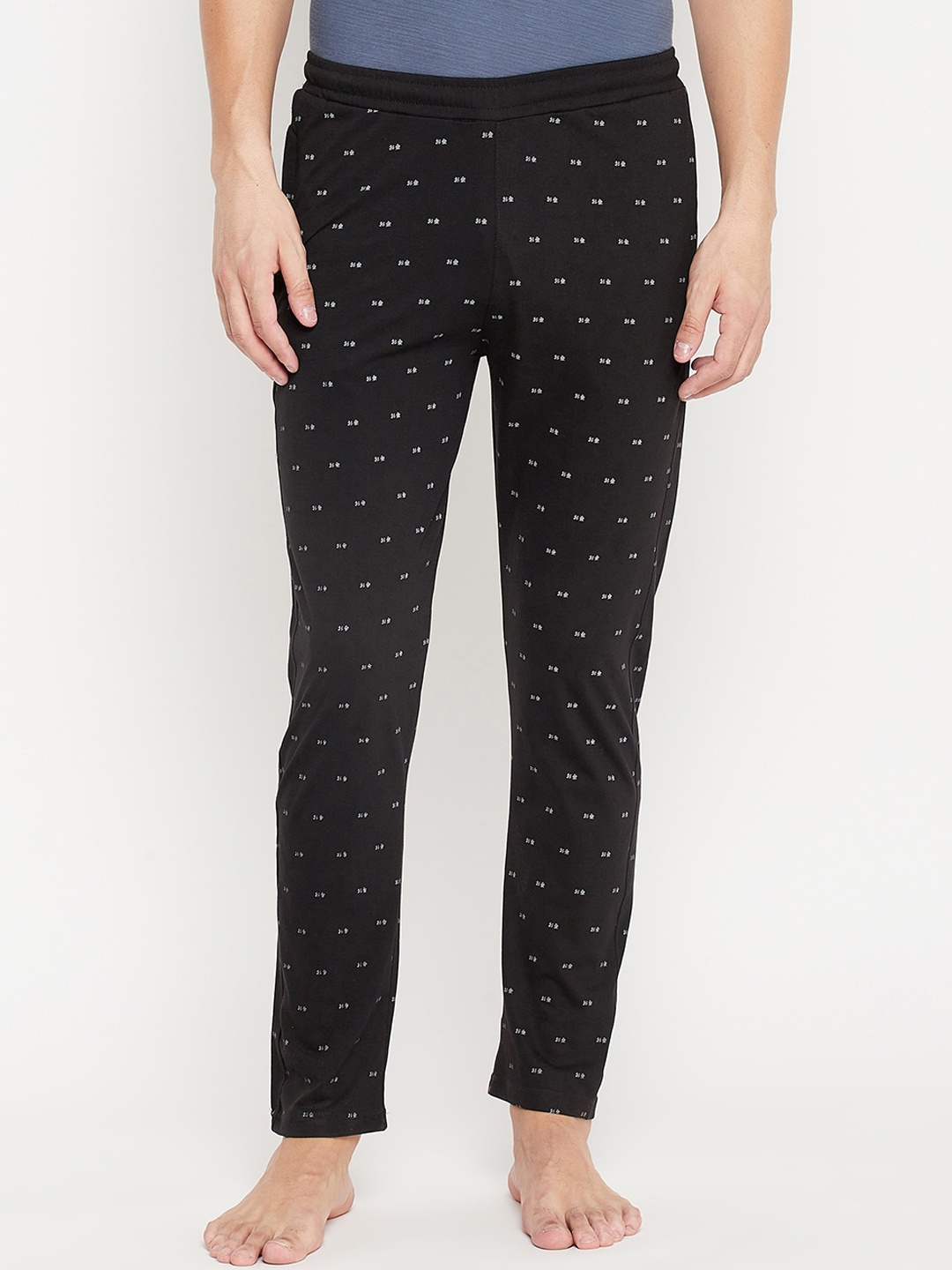 

Okane Men Black Printed Lounge Pants