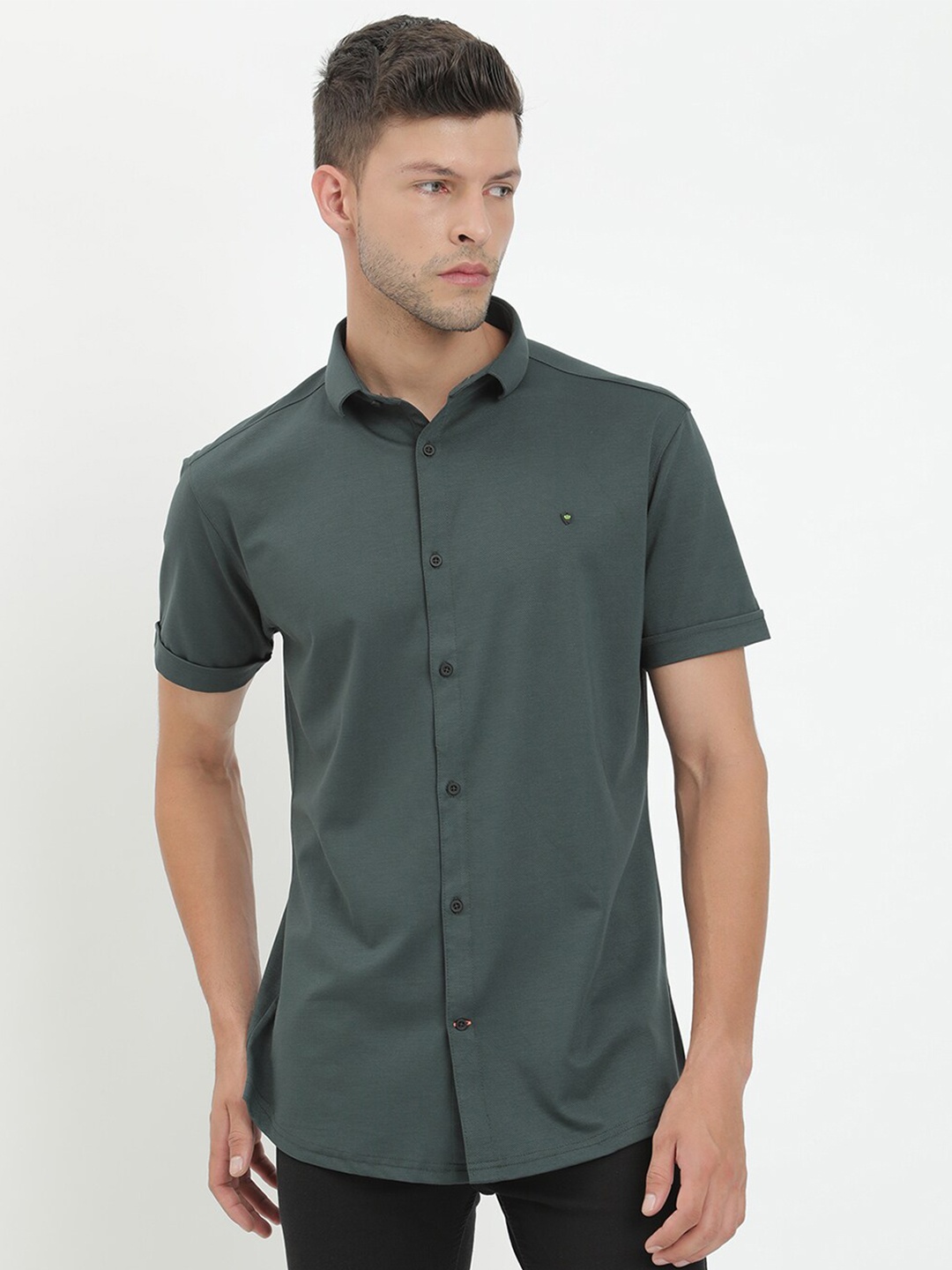 

V2 Value & Variety Men Green Casual Shirt