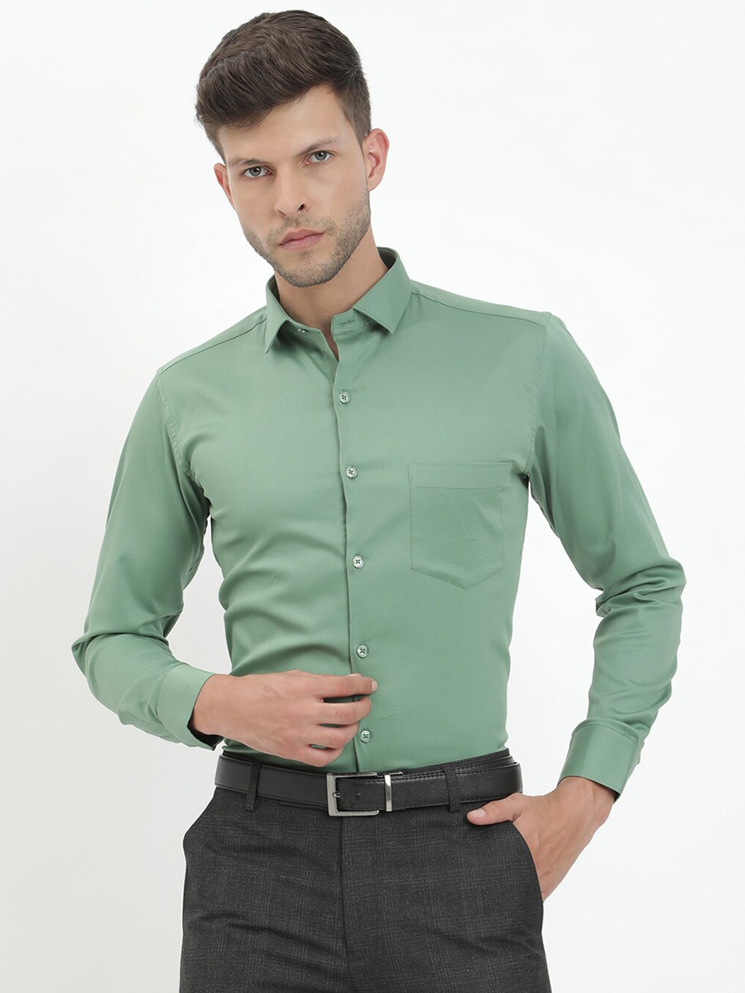 

V2 Value & Variety Men Green Formal Shirt