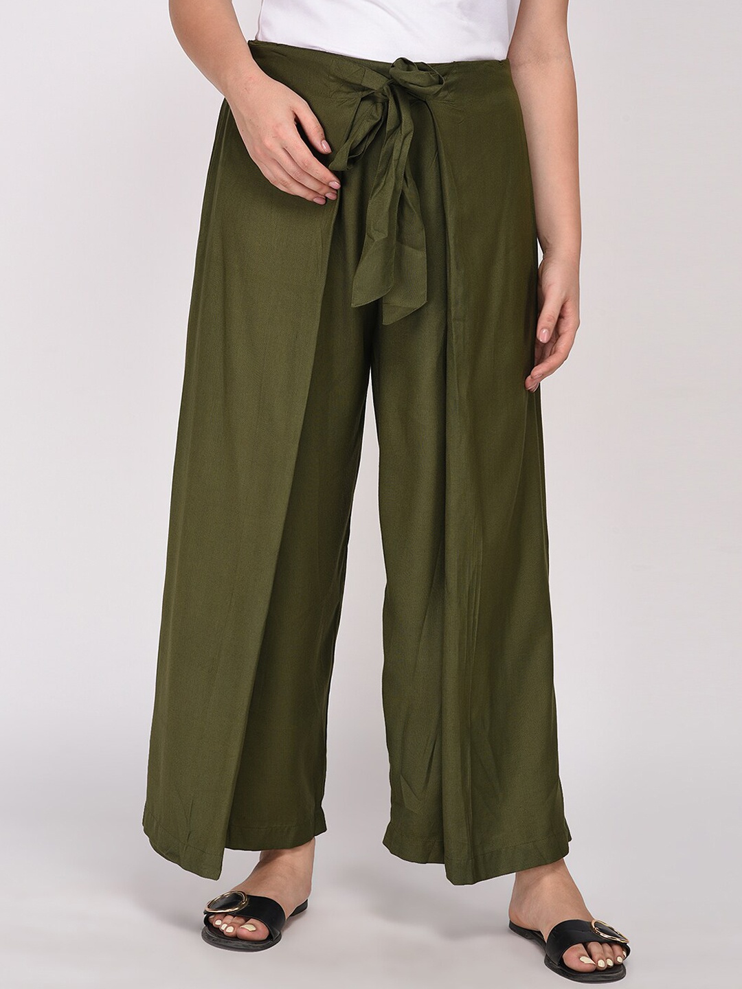 

LastInch Women Green Comfort Easy Wash Trousers