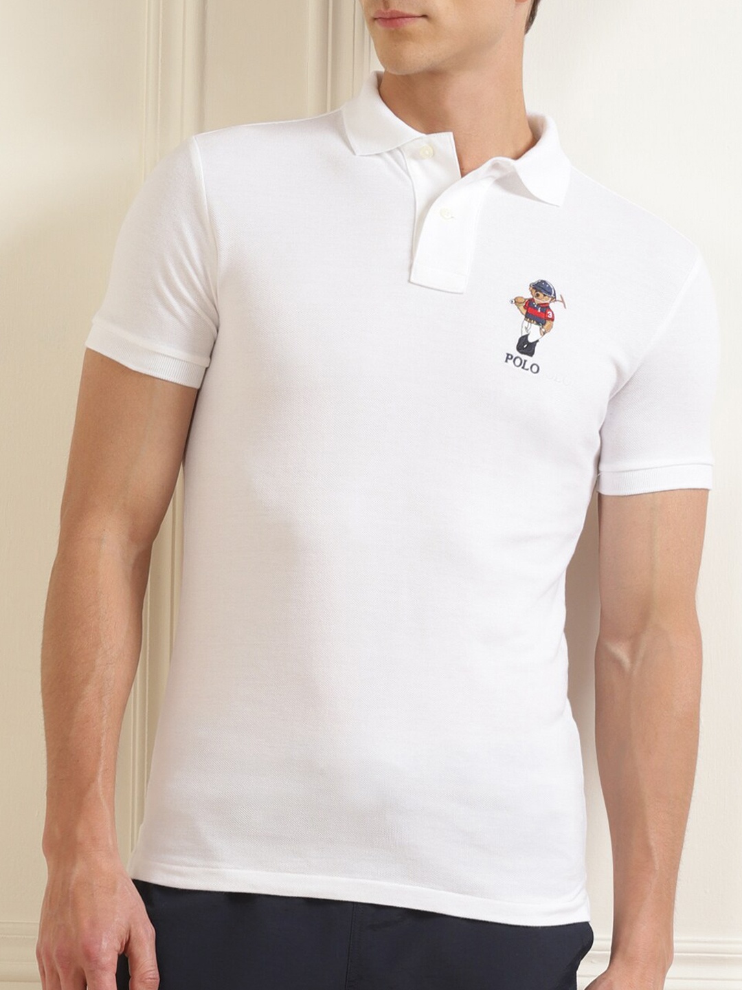 

Polo Ralph Lauren Men White Solid Cotton Tshirts