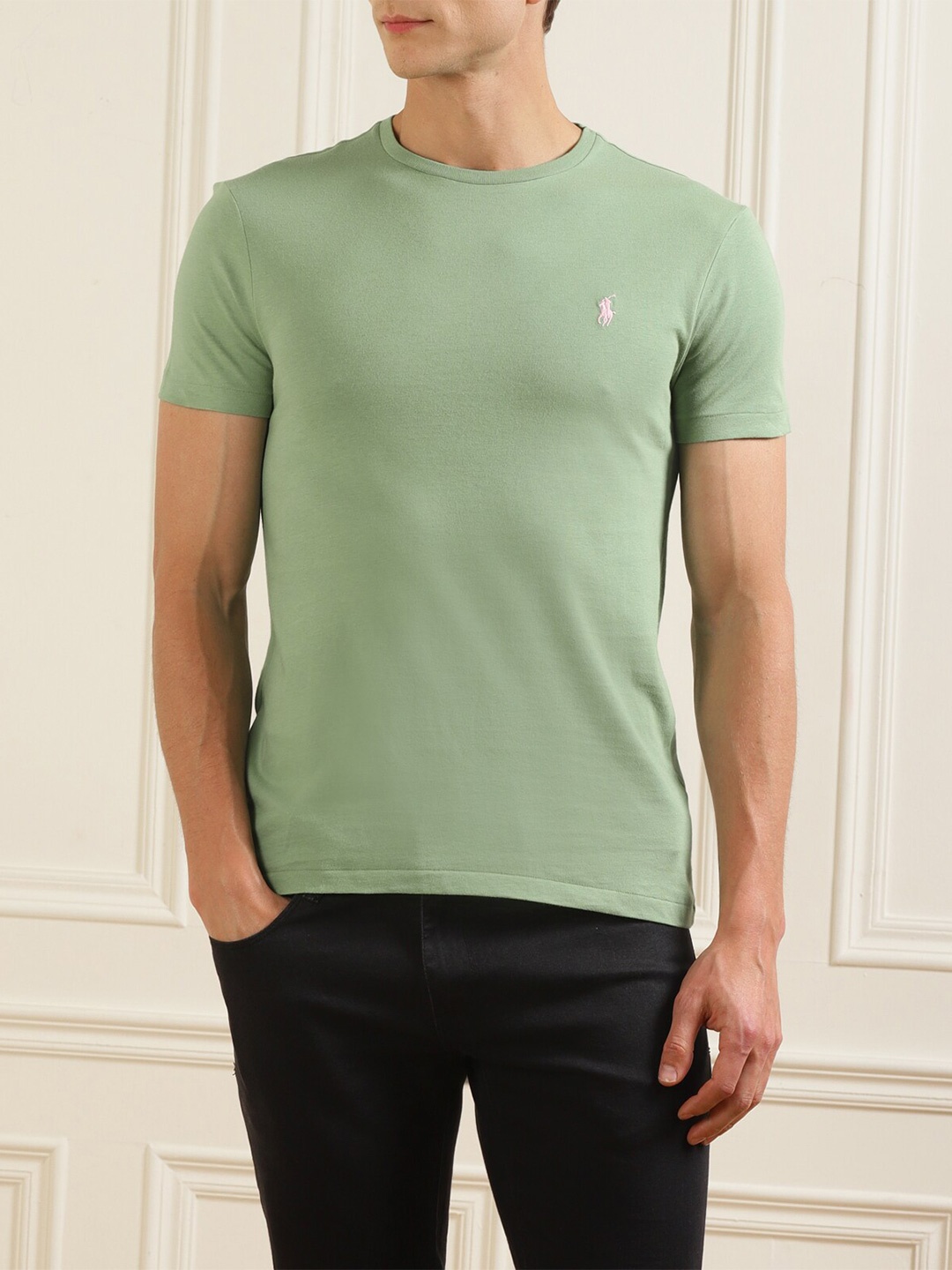 

Polo Ralph Lauren Men Green Solid Cotton T-Shirt