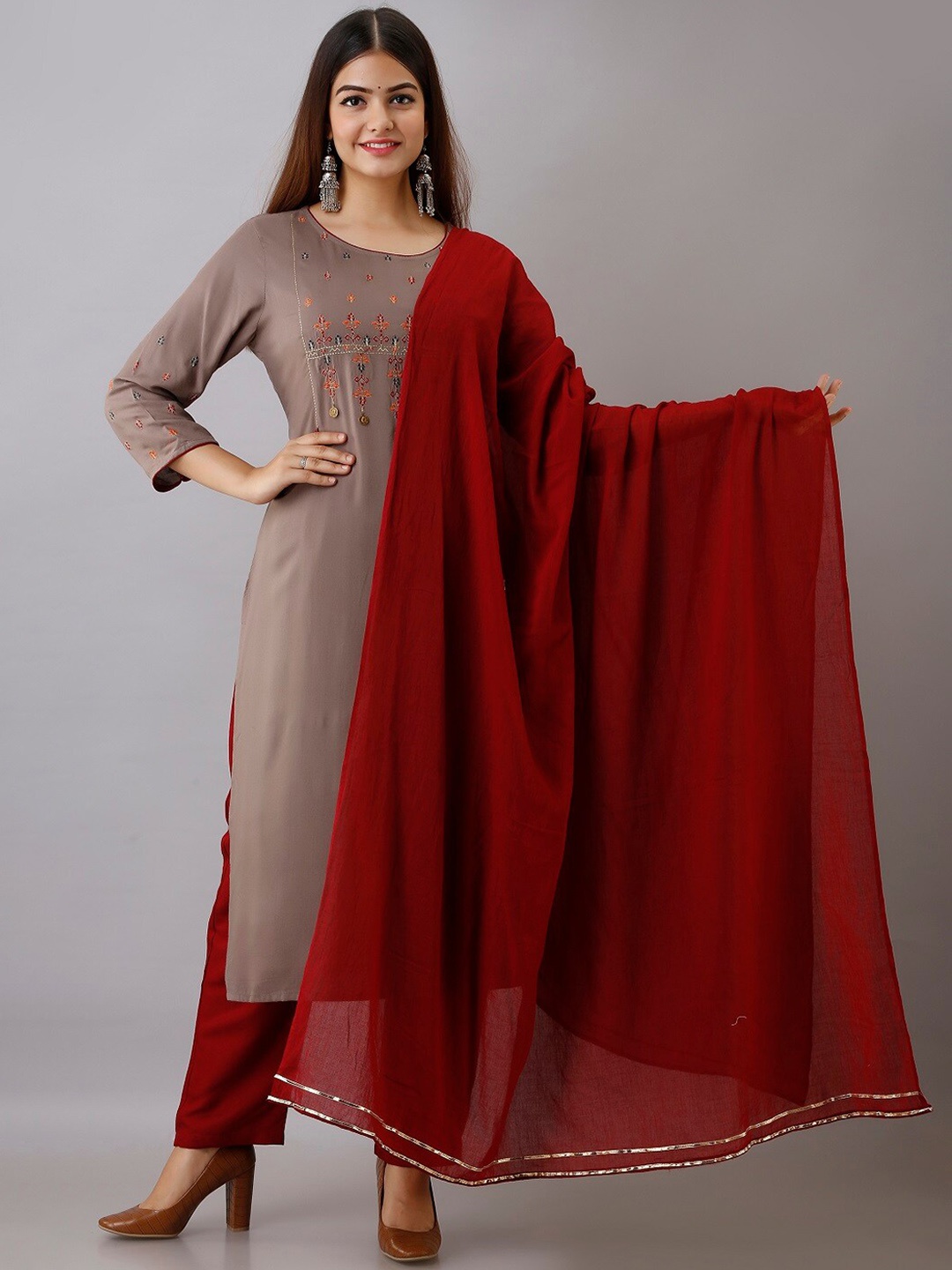 

BARKHA FAB Women Grey Embroidered Empire Kurti with Churidar & With Dupatta