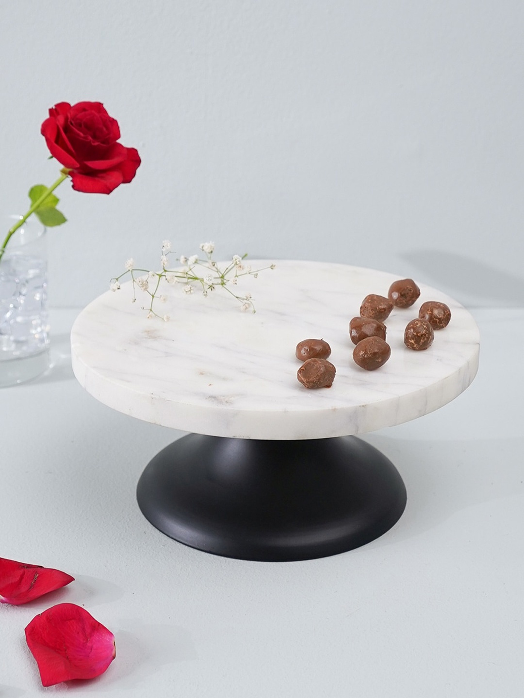 

CASA DECOR White & Black Solid Marble Cake Stand