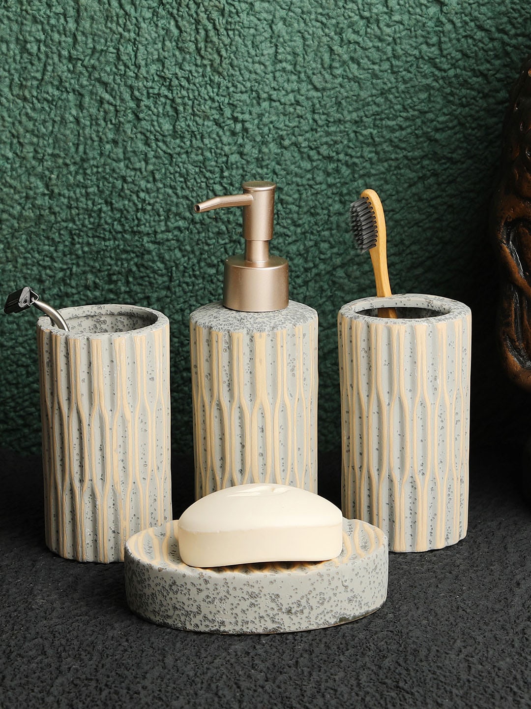 

ROMEE Set Of 4 Silver-Toned & Beige Textured Bathroom Accessories
