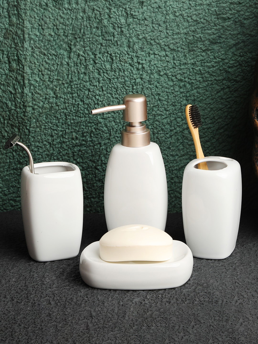 

ROMEE White Ceramic Bathroom Accessories Set