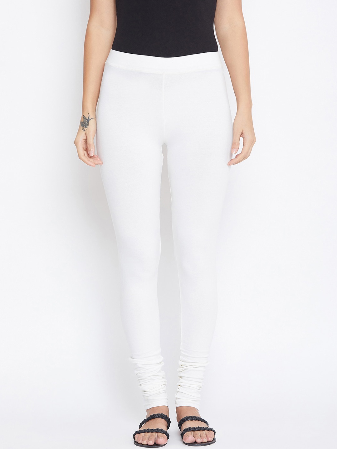 

ALIZA Women White Solid Cotton Churidar-Length Leggings