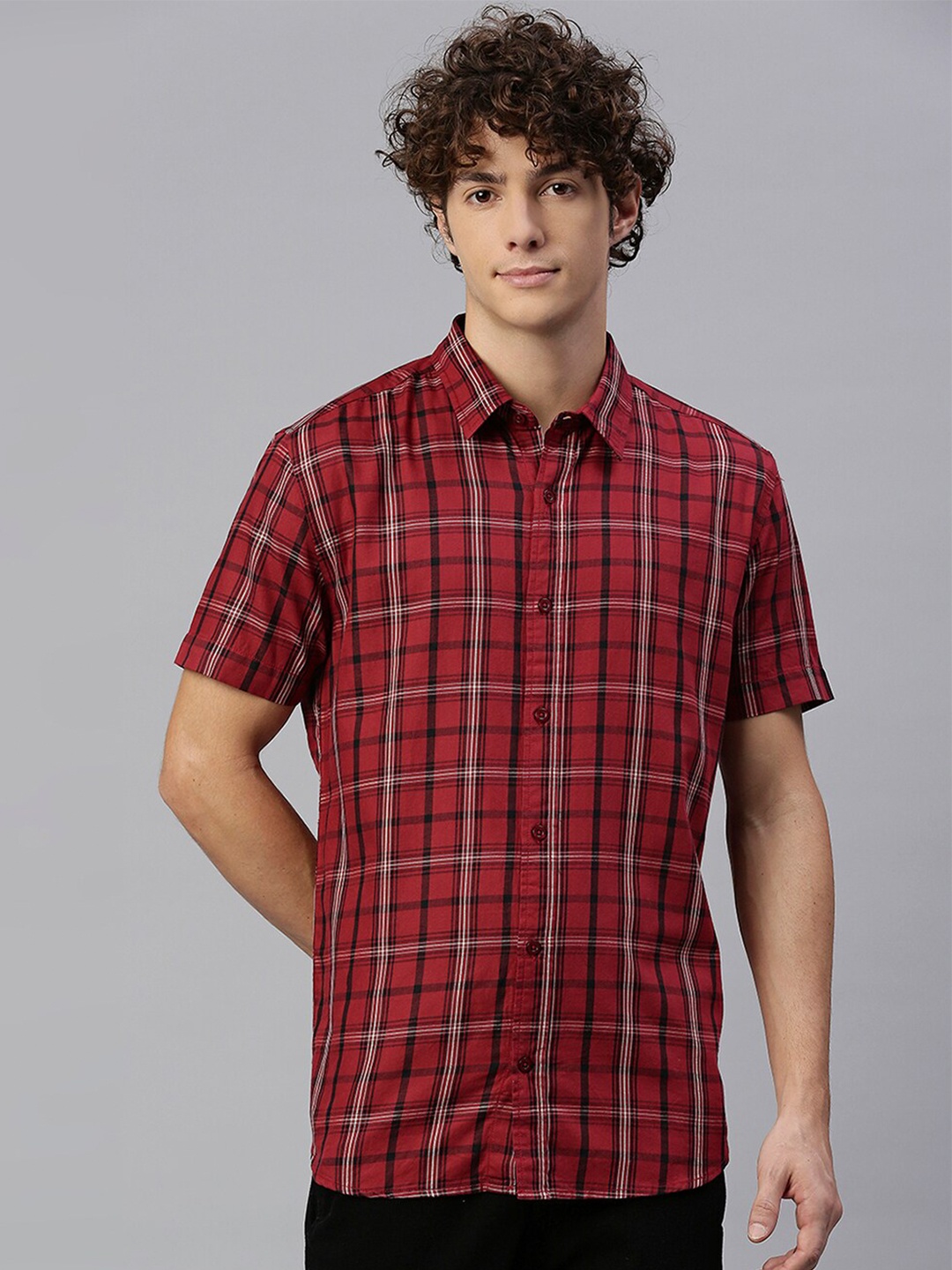 

High Star Men Maroon Slim Fit Checked Casual Shirt