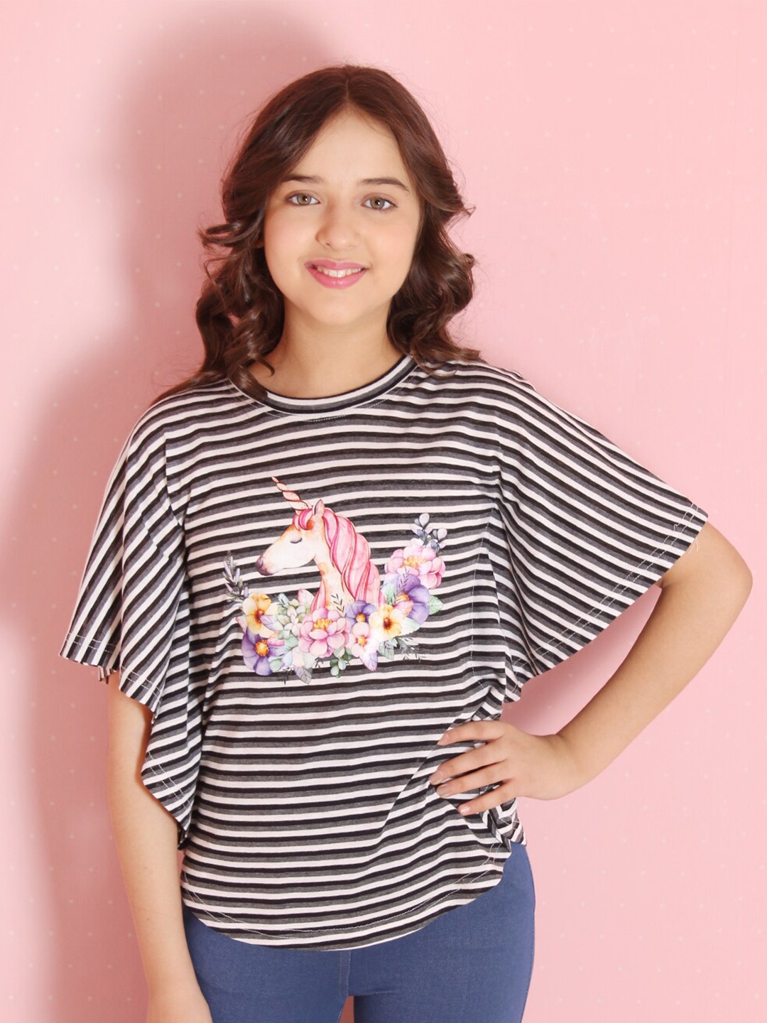 

CUTECUMBER Black & orchid tint Striped Applique Kaftan Top