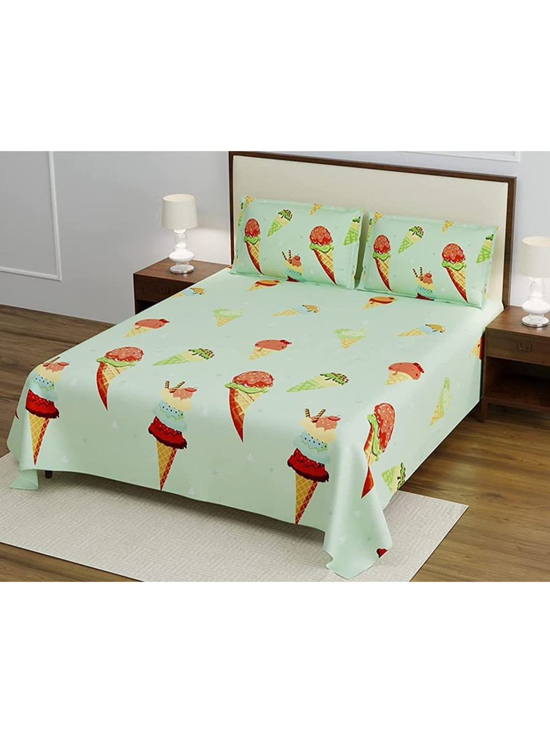 

THE little BIG STORE Green & Red Printed 210 TC Queen Bedsheet with 2 Pillow Covers
