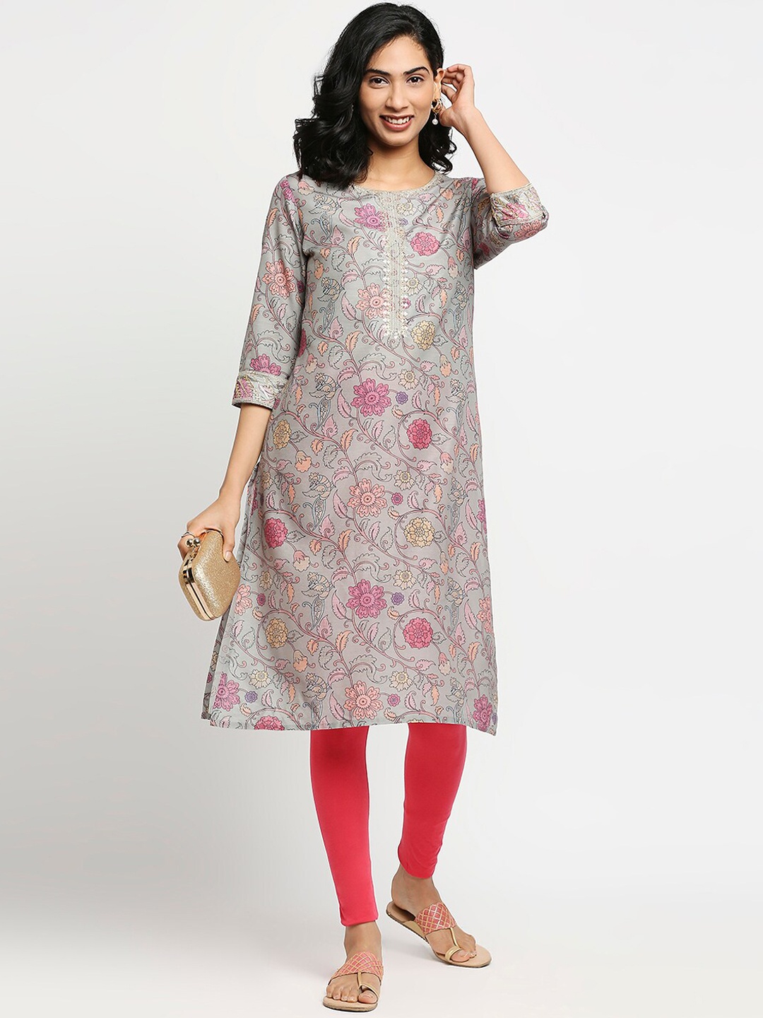 

Ethnicity Women Green Floral Printed Thread Work Chanderi Silk Kurta