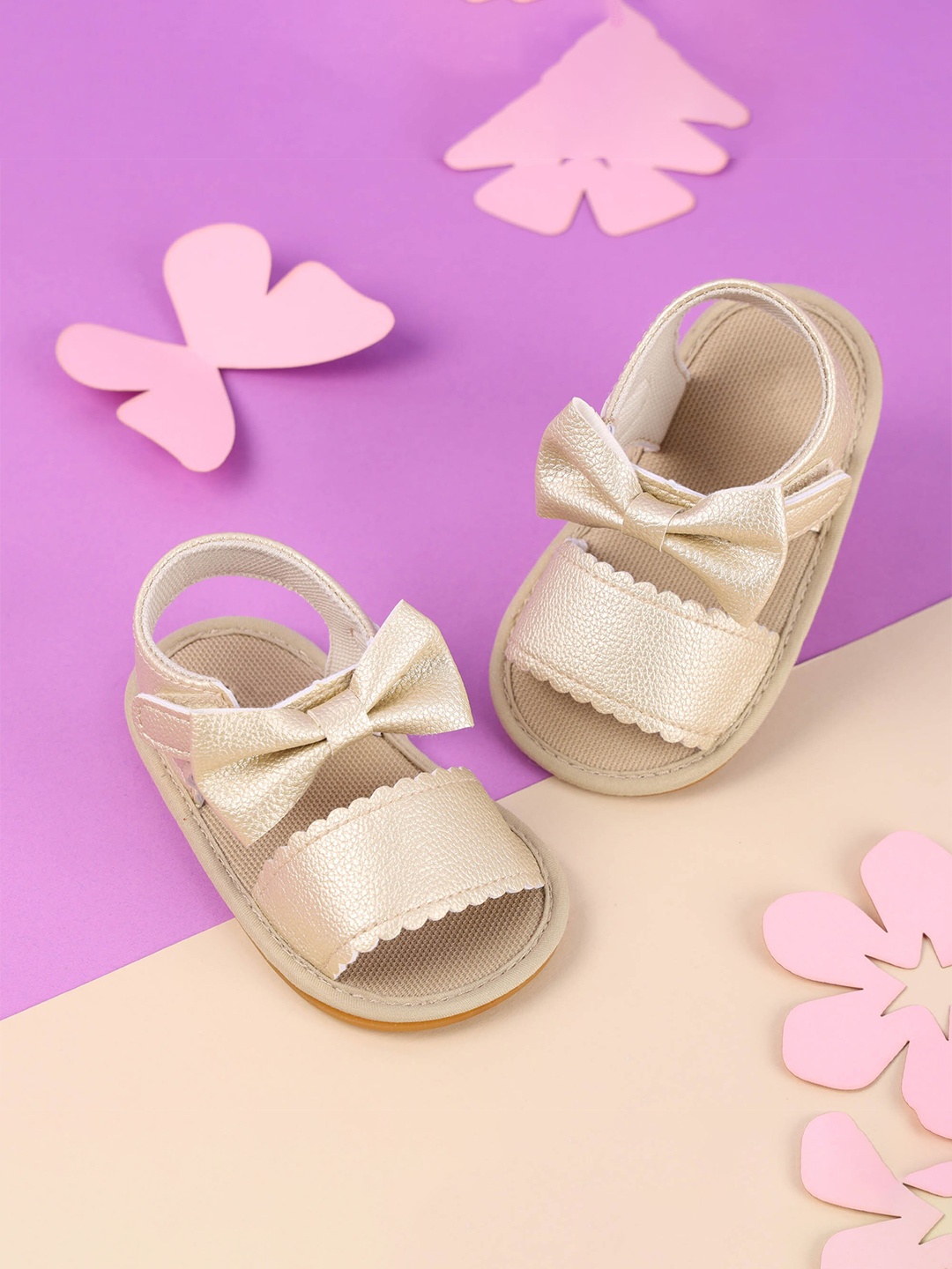 

KICKS & CRAWL Girls Gold-Toned Party Open Toe Flats with Bows
