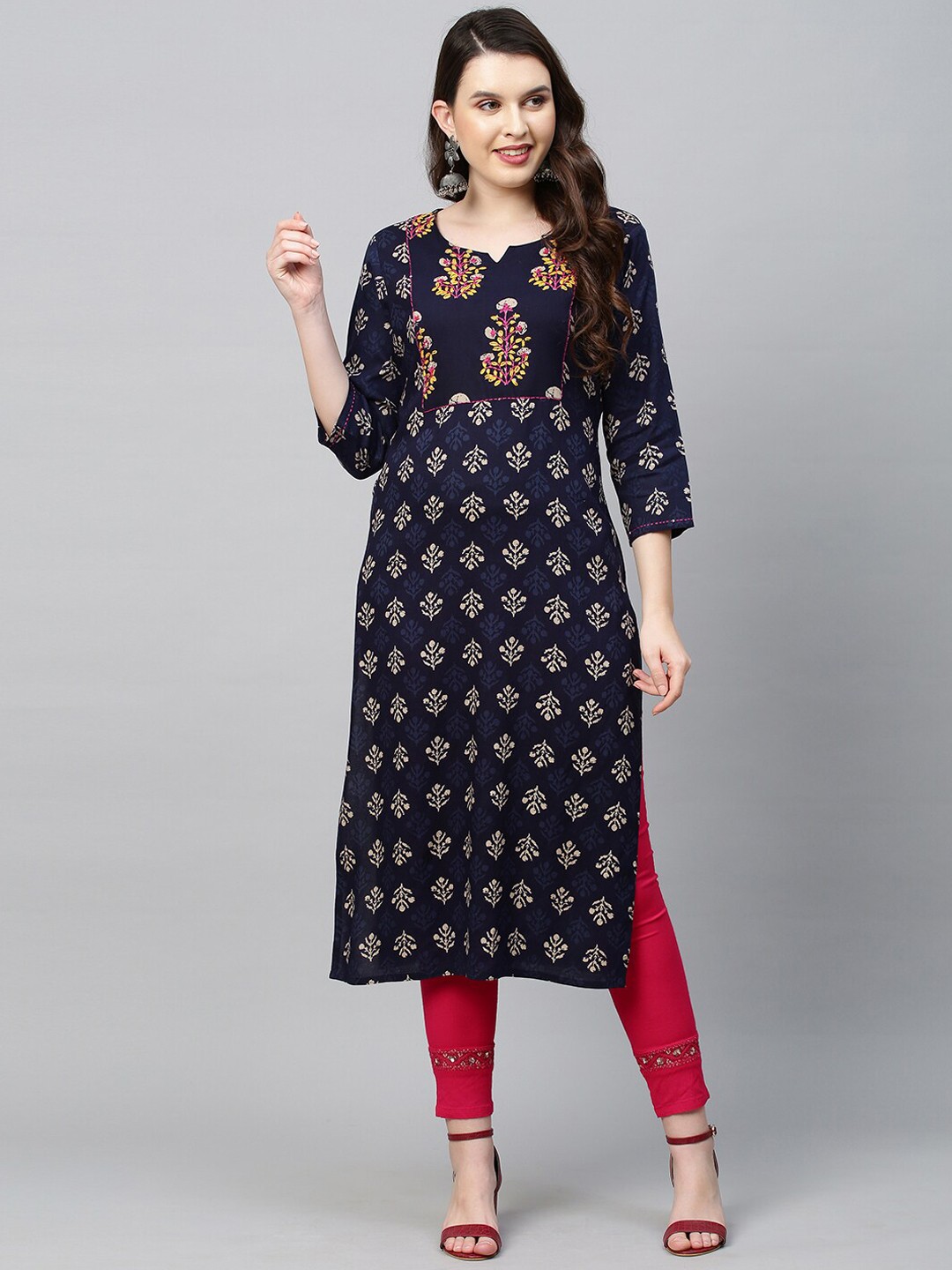 

FASHOR Women Navy Blue Ethnic Motifs Printed Cold-Shoulder Sleeves Thread Work Kurta