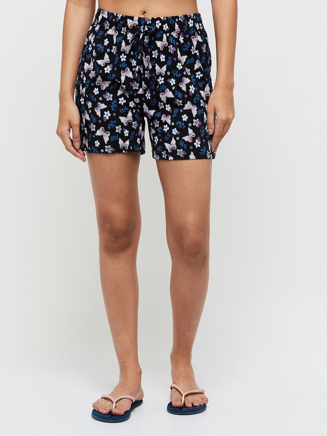 

max Women Black & Purple Printed Lounge Shorts
