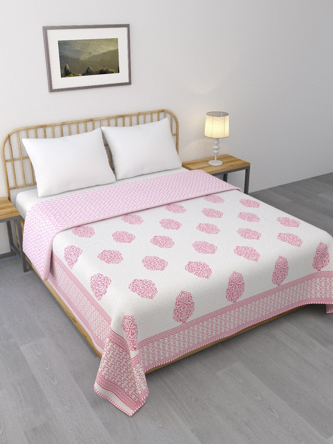 

LIVING ROOTS Unisex White Blankets Quilts and Dohars