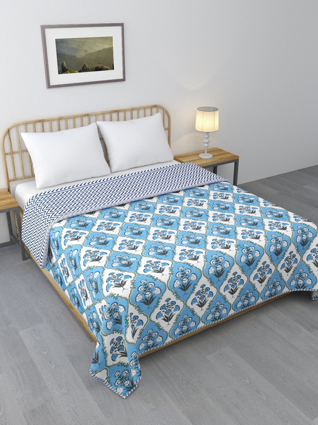 

LIVING ROOTS Unisex White Blankets Quilts and Dohars