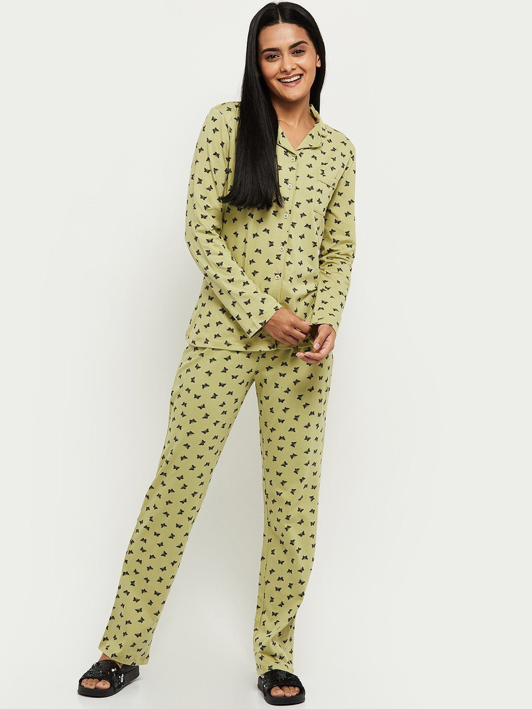 

max Women Green & Black Printed Night suit