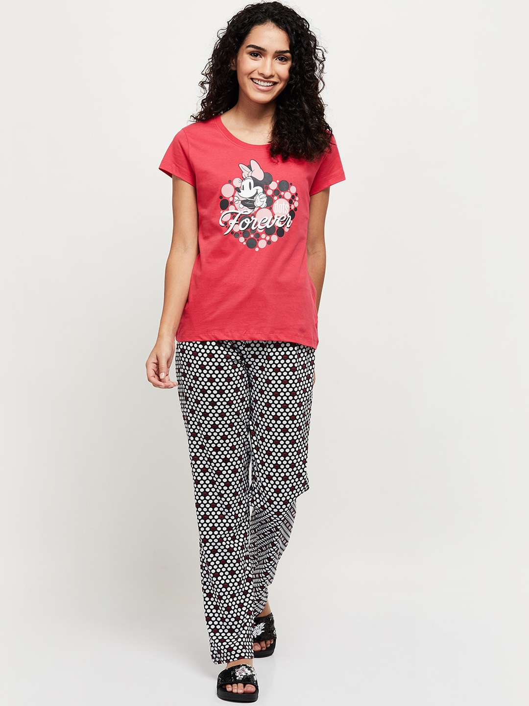 

max Women Pink & Black Printed Night suit
