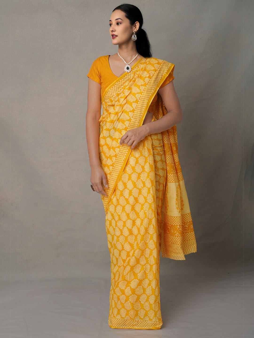 

Unnati Silks Yellow & Orange Ethnic Motifs Pure Cotton Block Print Saree