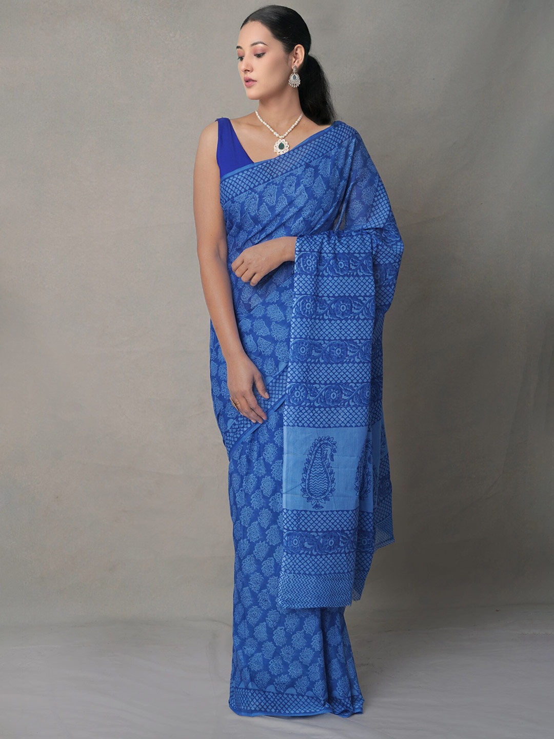 

Unnati Silks Blue Ethnic Motifs Pure Cotton Block Print Saree