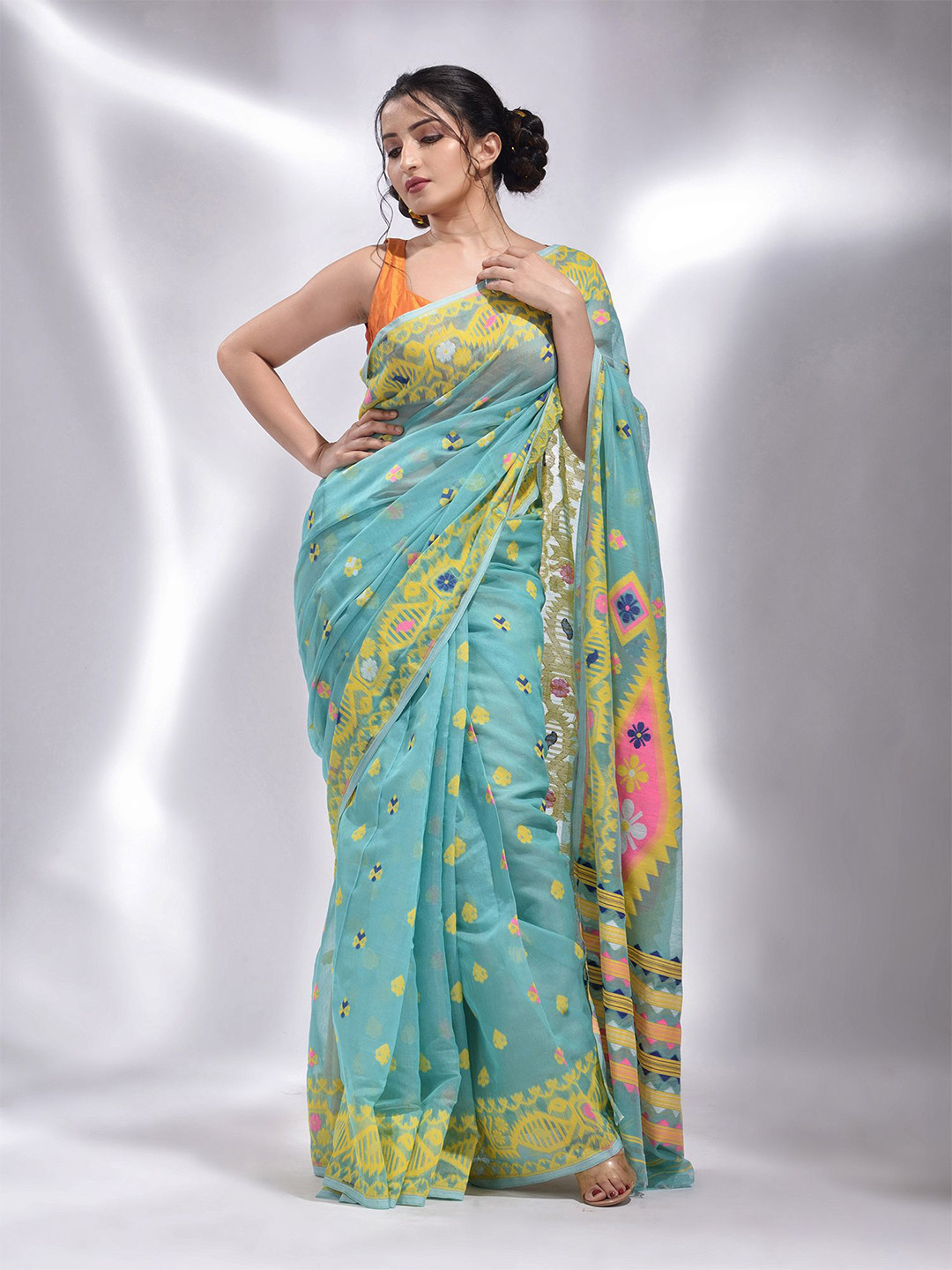 

Charukriti Blue & Green Woven Design Zari Silk Cotton Jamdani Saree